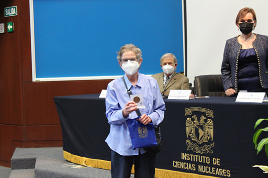 Img_medalla_09