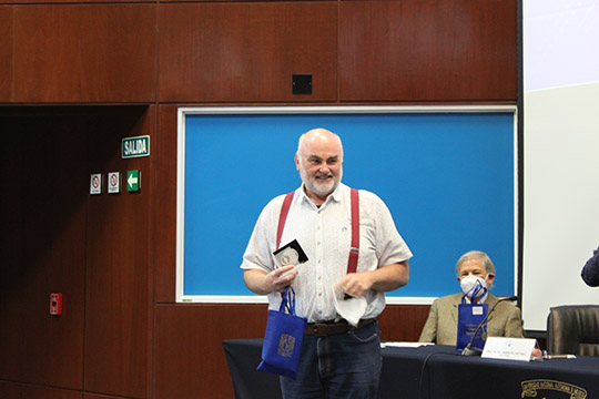 Img_medalla_12